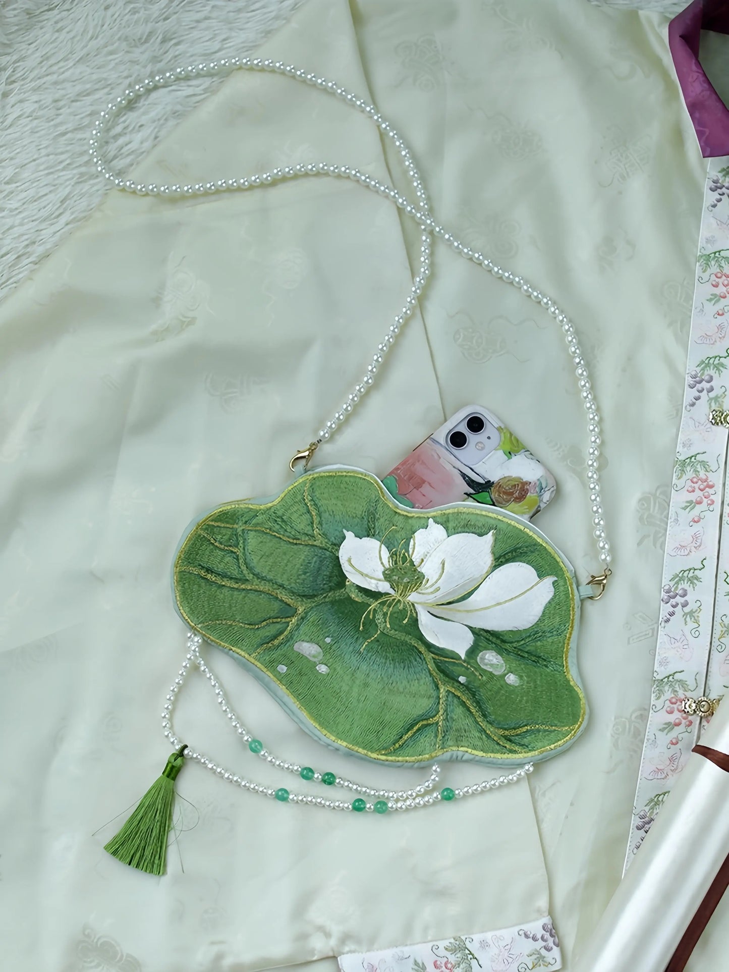 Embroidery Handmade Bag Pearl Chain